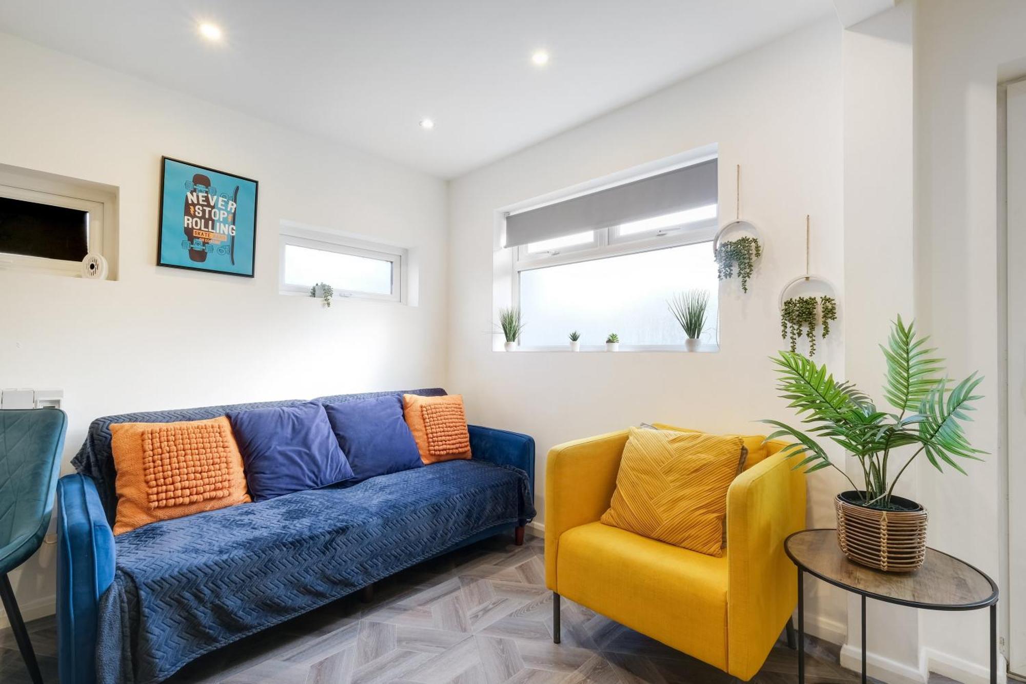 Kings House Apartment Hayes, West London Apt A Northolt  Dış mekan fotoğraf