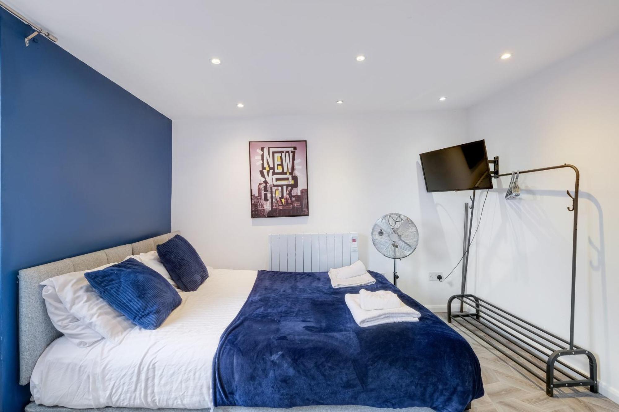 Kings House Apartment Hayes, West London Apt A Northolt  Dış mekan fotoğraf